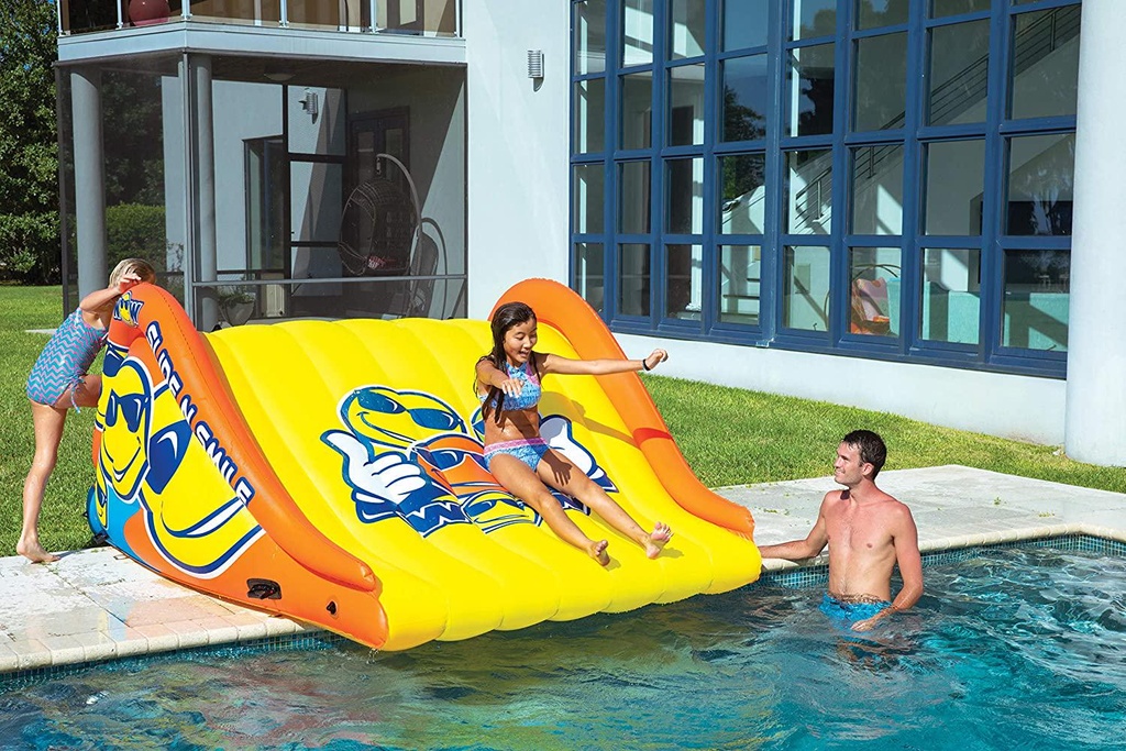 wow-pool-party-slide-inline-multi-large-09-Wow_Pool_Party_Slide_7d424563b8b4bd141cb5ba434d7df578.jpg