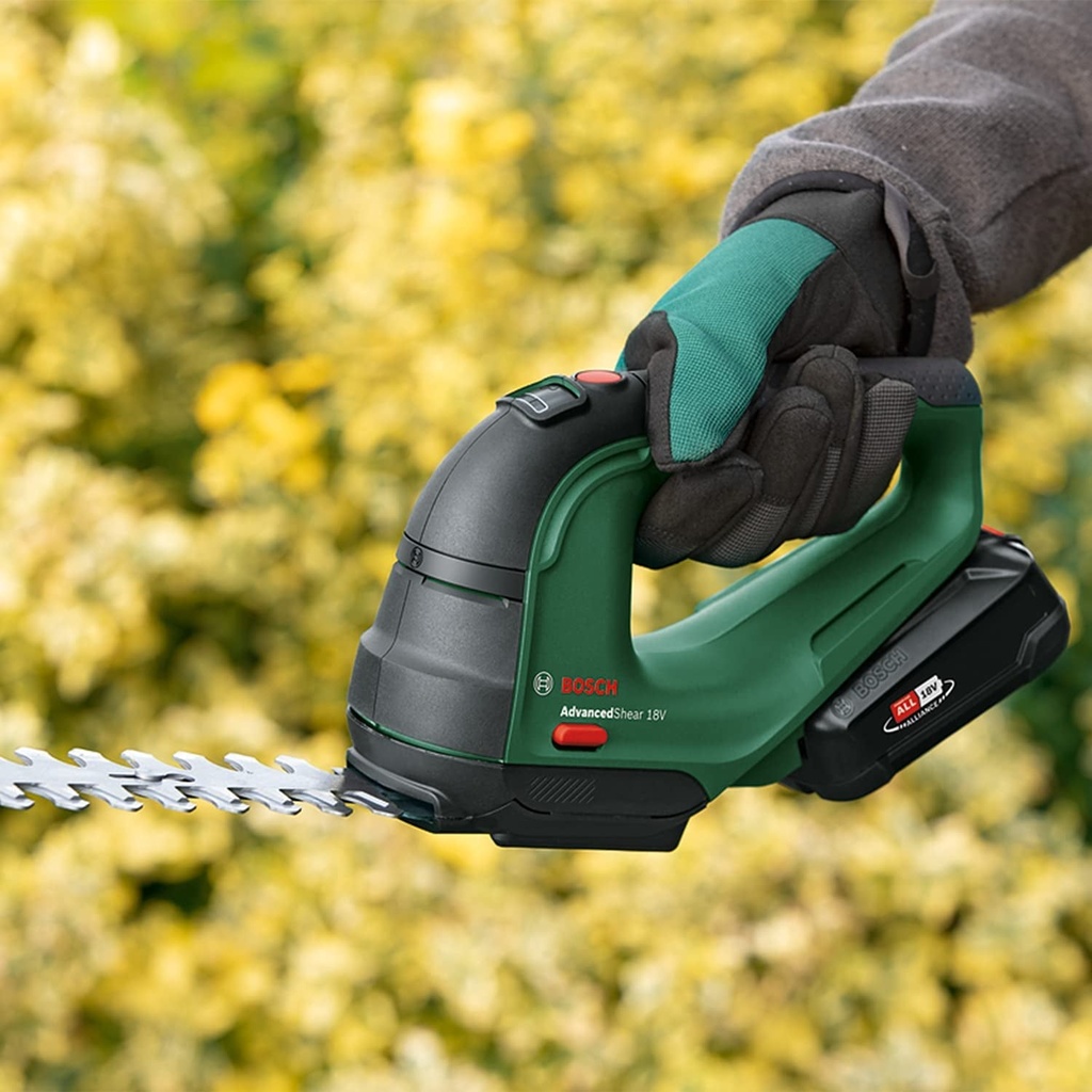 bosch-cordless-advancedshear-18v-10-without-battery-18-volt-system-cuts-up-to-85-m-per-battery-charge-with-shrub-and-grass-shear-blades-in-cardboard-packaging-03-603031e65e5a68fdba66714bd40e7550.jpg
