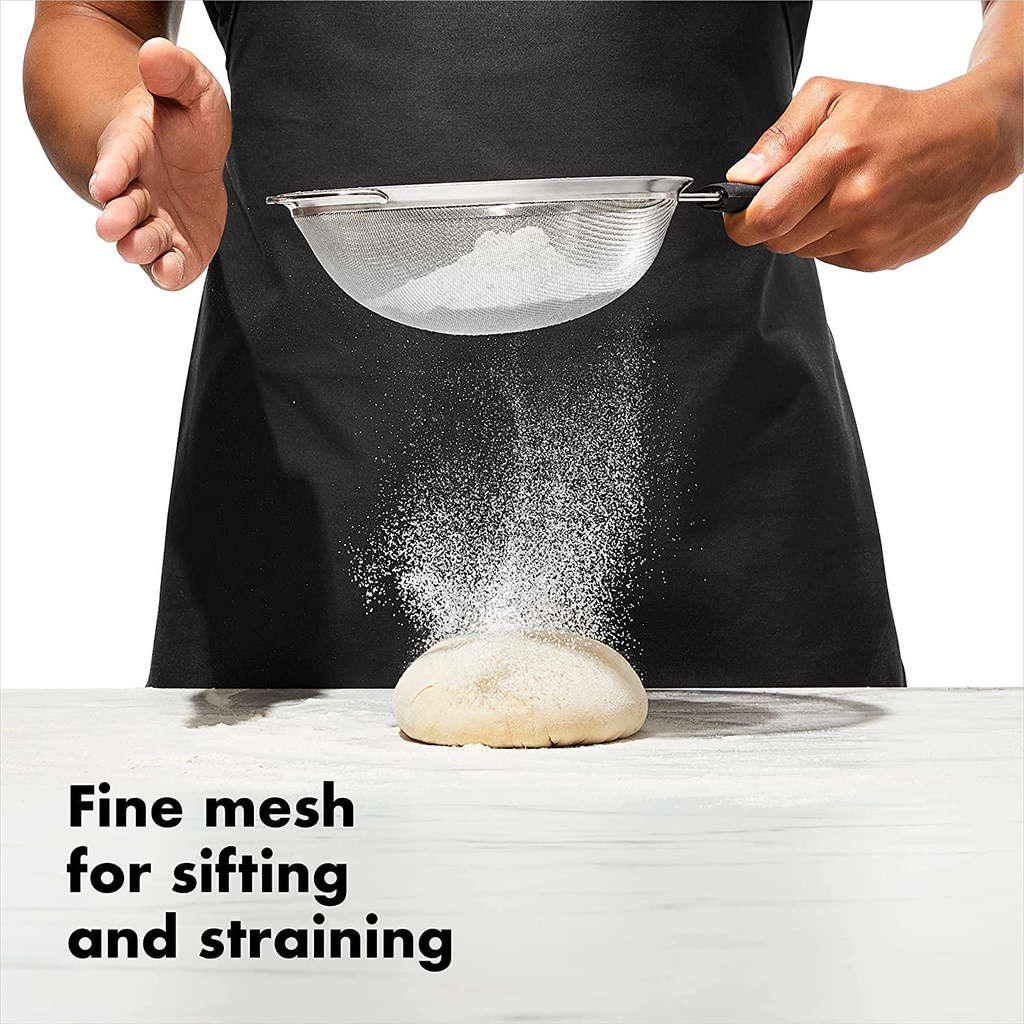 oxo-good-grips-strainer-03-OXO_Good_Grips_Strai_bbf6fb6413e160cdf8b5b3bcbd44fd39.jpg