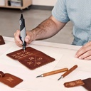 dremel-2050-stylo-electric-engraver-pen-versatile-engraving-tool-kit-with-15-accessories-and-multi-chuck-for-engraving-etching-carving-polishing-and-more-04-24eca32f096e30c15b75e499edcedd75.jpg