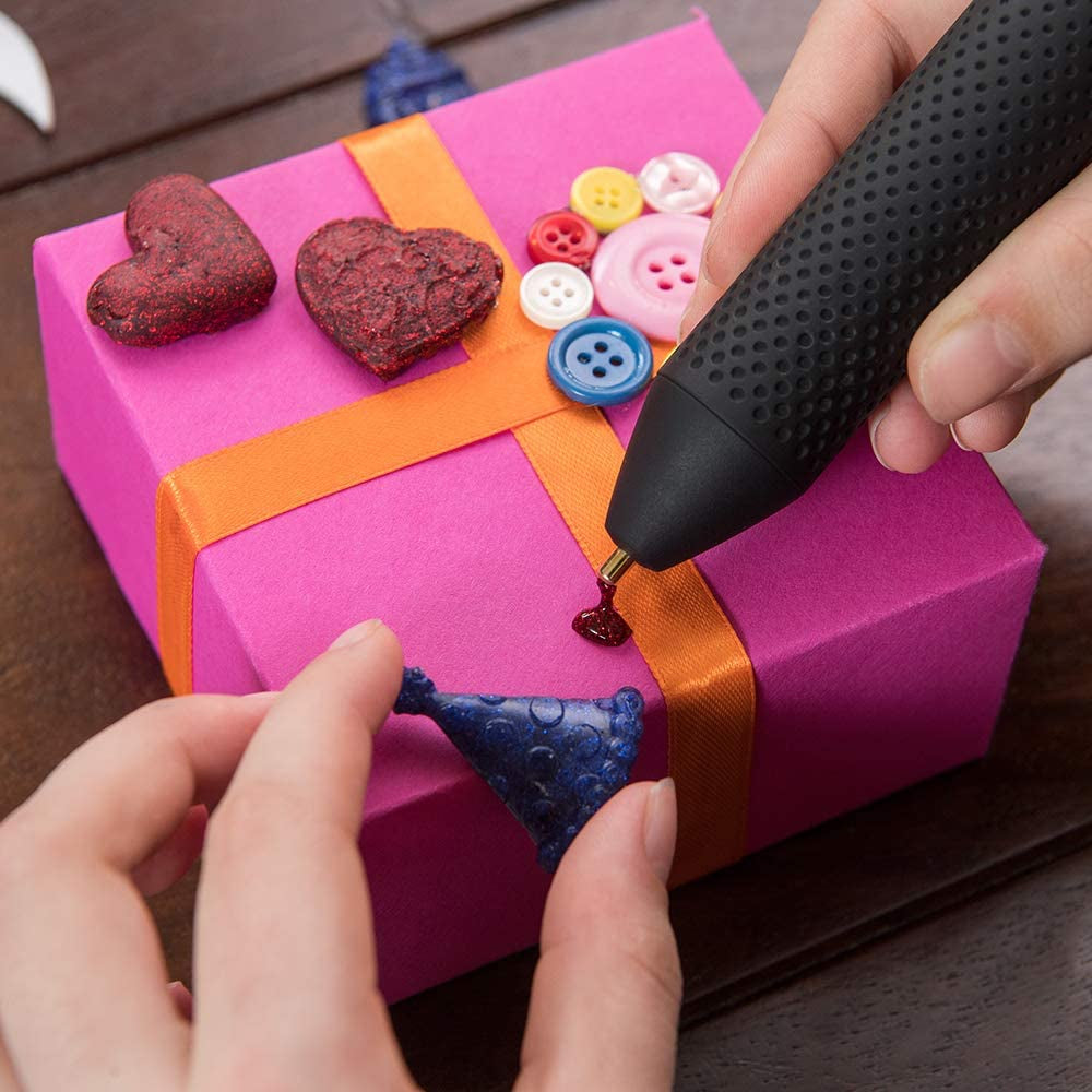 bosch-gluey-cordless-hot-glue-pen-cupcake-pink-20-glue-sticks-usb-charger-and-cable-2x-aa-batteries-06-090e90b6e4cbc710f267e131c18ea9f3.jpg