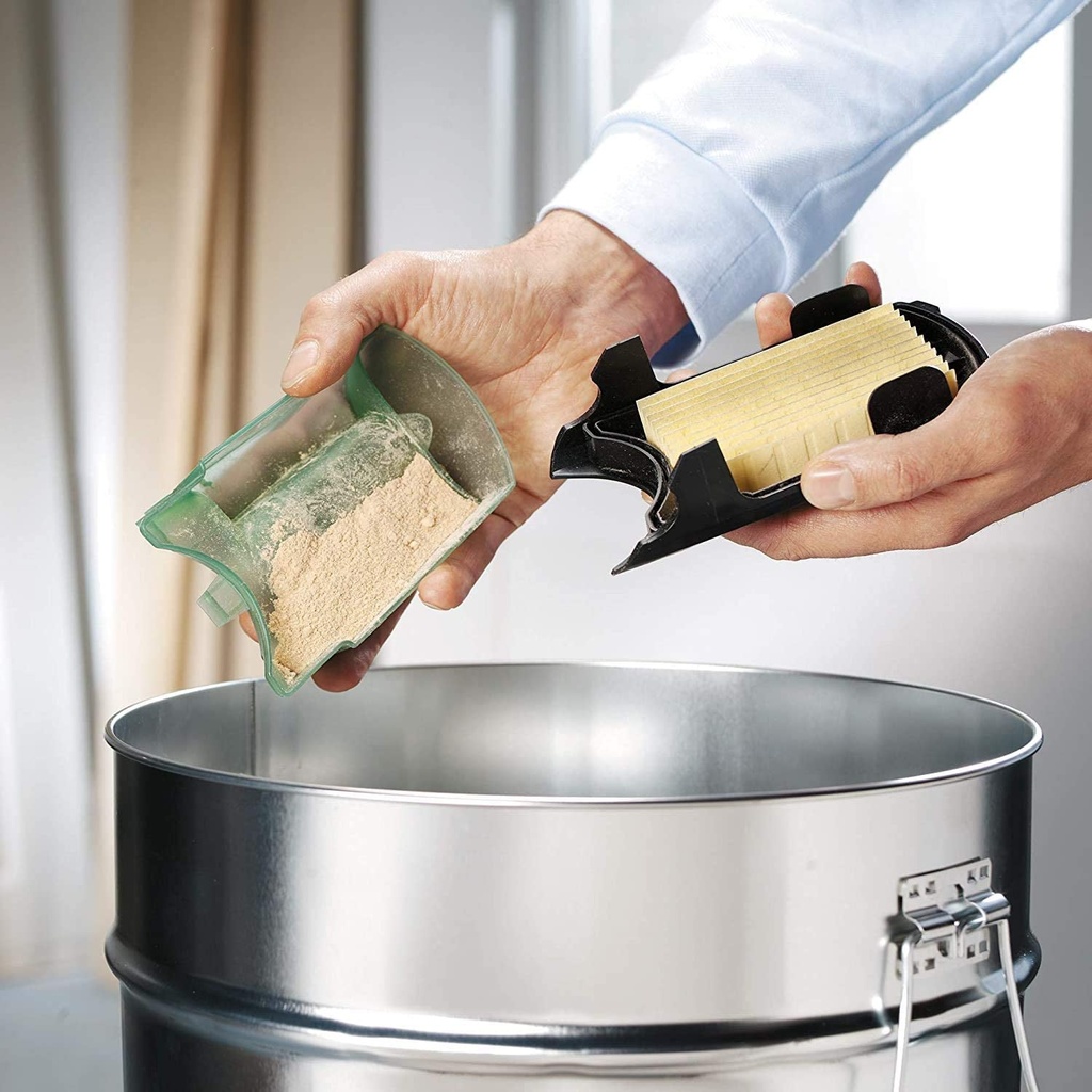 bosch-pss-250-ae-orbital-sander-250-watt-3x-sandpaper-sheets-included-in-case-06-f5125a33d4d451620046ee83076bc748.jpg