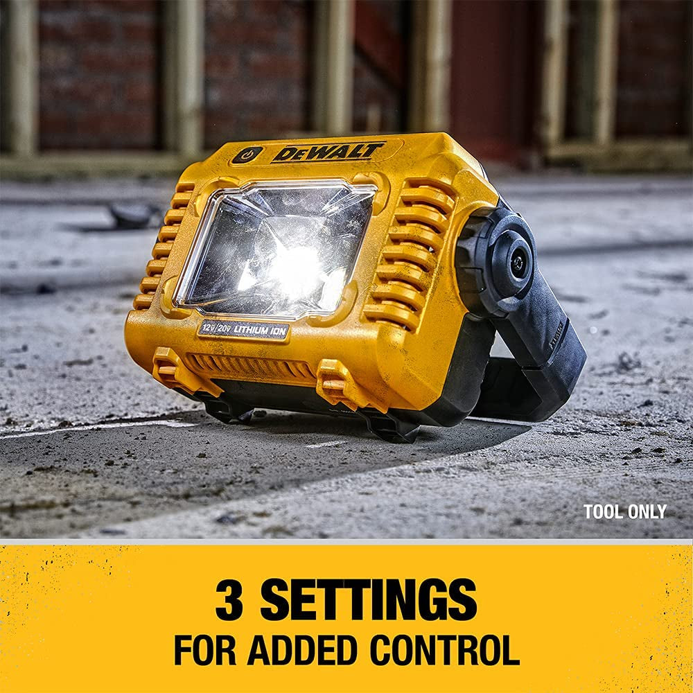 dewalt-12v-20v-max-work-light-led-compact-tool-only-dcl077b-1-06-0e2236ce6415fdcaf31b6ebce1fd4bd0.jpg