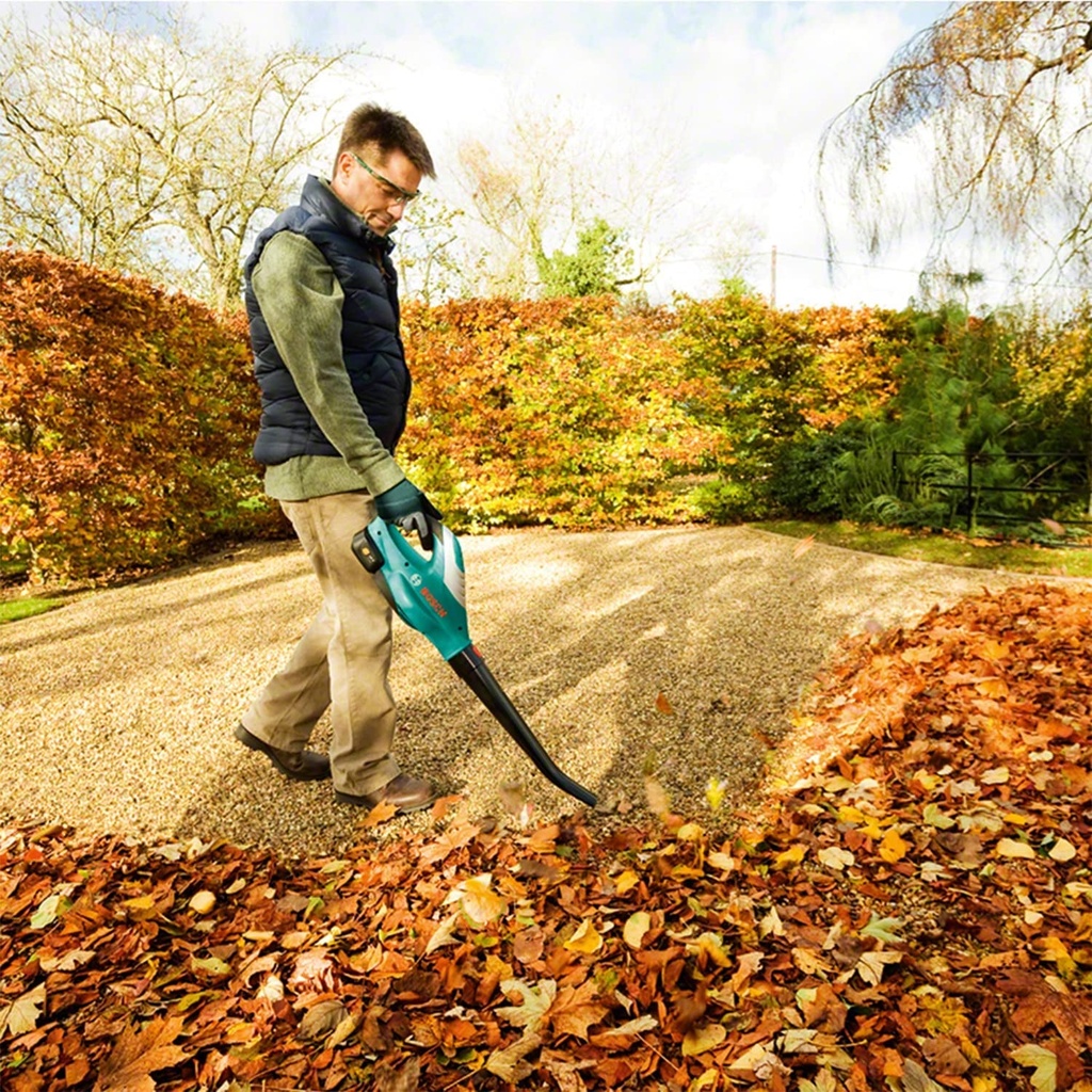 bosch-cordless-leaf-blower-alb-18-li-without-battery-18-volt-system-in-box-04-0f88d7fb2dcd0de6f8c203e33fa70fa2.jpg
