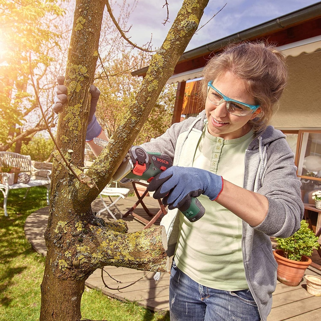 bosch-cordless-micro-nanoblade-saw-easy-cut-12-1-battery-12-volt-system-2-5-ah-in-case-1-04-9bb3198b7894e50ff1918ac6a776c916.jpg
