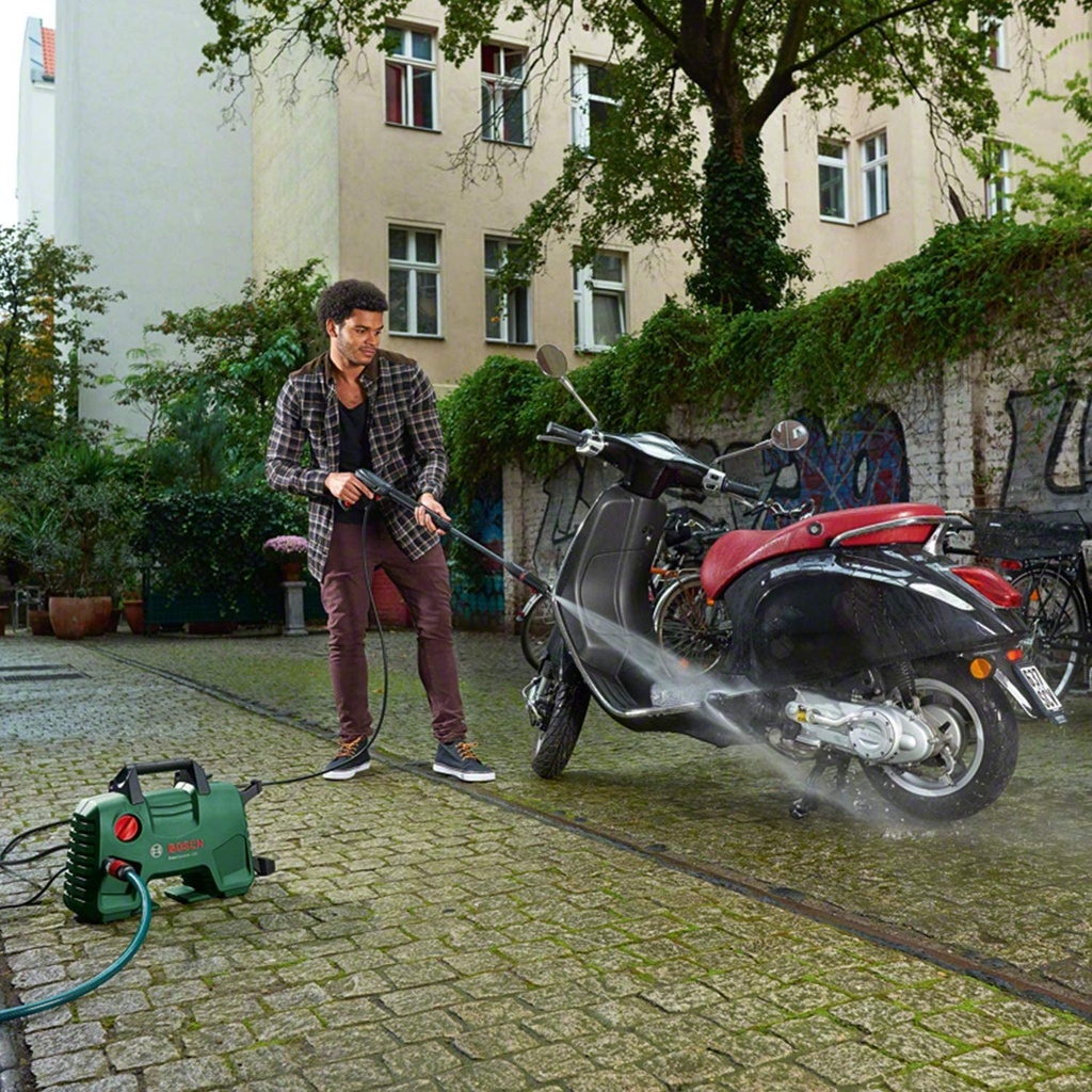 bosch-high-pressure-washer-easyaquatak-120-1500-watt-120-bar-1740-psi-high-pressure-gun-lance-5-m-hose-variable-fan-jet-nozzle-rotary-nozzle-and-detergent-nozzle-included-in-box-02-cb3f480a3aa36b39770bc943c47168ec.jpg