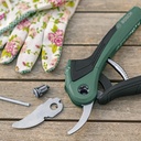 easyprune-cordless-powered-secateurs-integrated-lithium-ion-battery-3-6-volt-in-blister-pack-06-6079efe767f25856826688c1455330ae.jpg