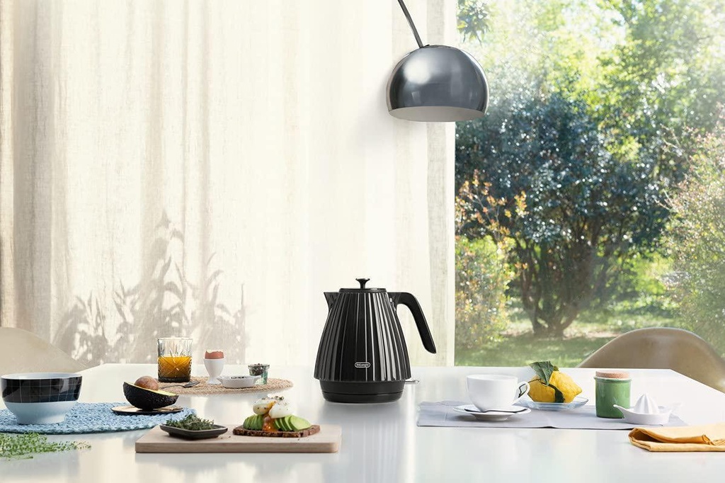 de-039-longhi-distinta-perla-4-slot-toaster-reheat-6-browning-settings-defrost-and-cancel-functions-pull-crumb-tray-1800w-ctin4003-pk-pink-05-De_039_Longhi_Distin_1cefbb5300f767e062140b63a90450a1.jpg