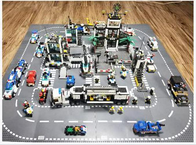 road-base-plates-for-city-road-building-block-12-city-street-plates-attached-with-12-double-sided-tapes-road-baseplates-for-city-straight-t-junction-building-kit-city-curve-and-crossroad-03-Road_Base_Plates_for_26a94b8e63c6d45ab9580a05547c9c48.jpg
