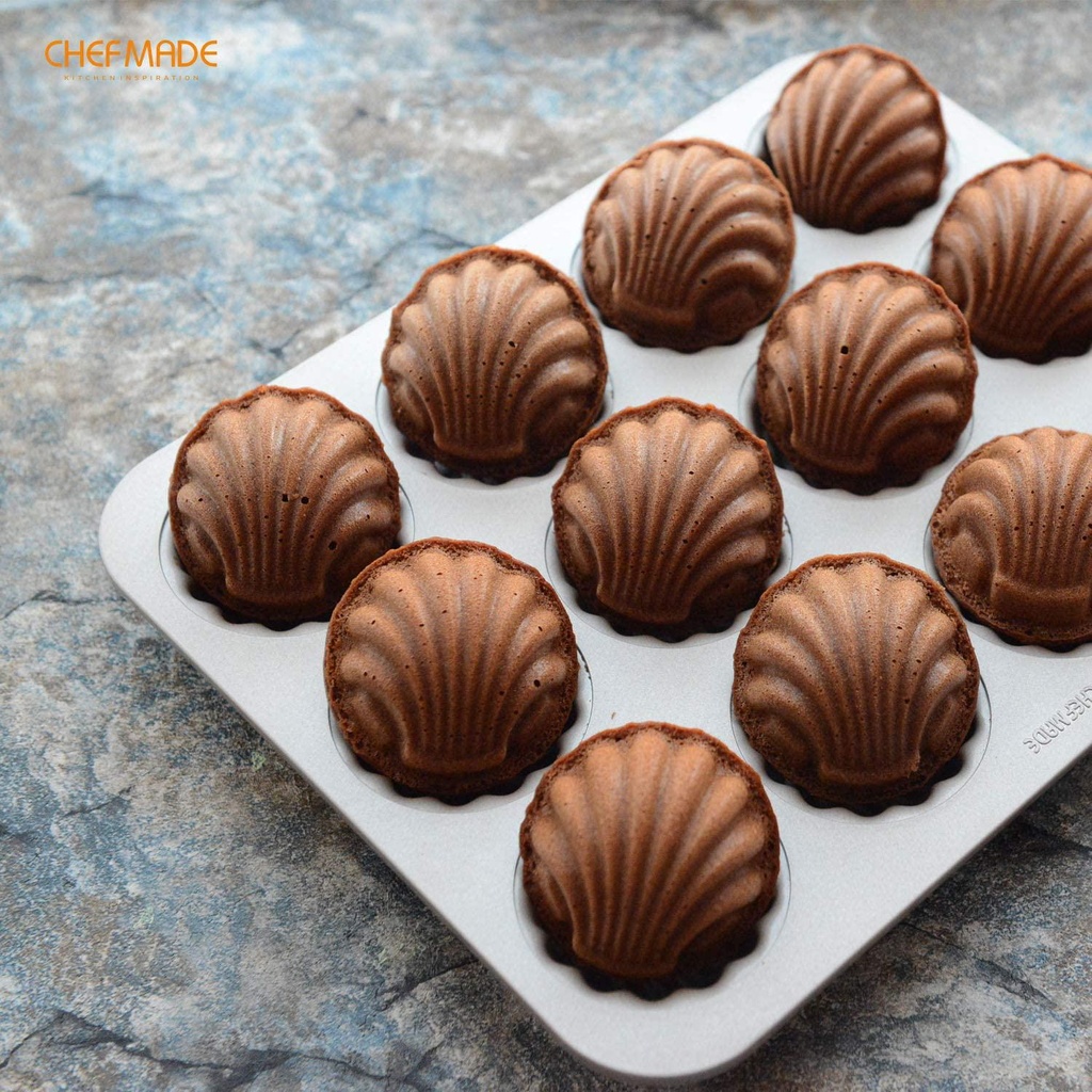 chefmade-madeleine-mold-cake-pan-12-cavity-non-stick-spherical-shell-madeline-bakeware-for-oven-baking-champagne-gold-05-CHEFMADE_Madeleine_M_a7e4719c7635949b82469ac22b9e9472.jpg