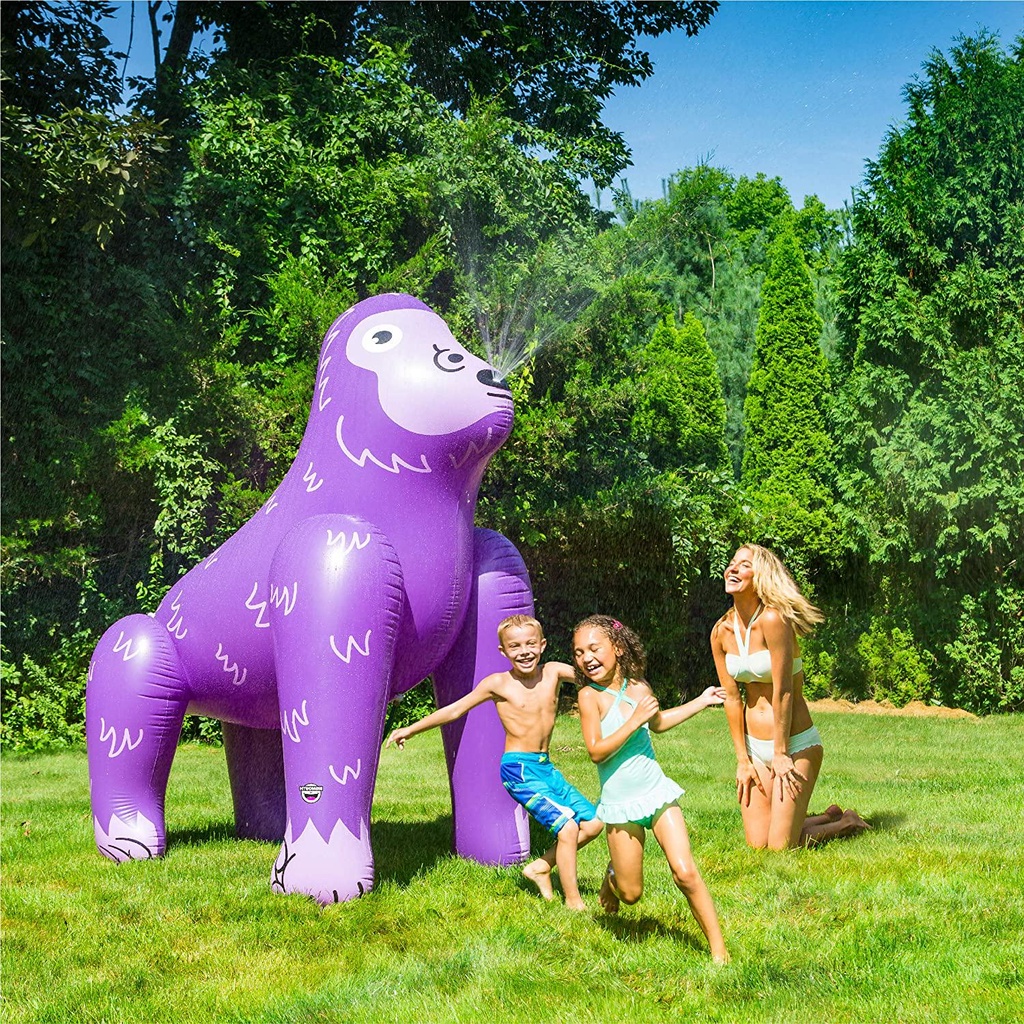 bigmouth-inc-ginormous-inflatable-purple-ape-yard-summer-sprinkler-stands-over-6-feet-tall-perfect-gorilla-for-summer-fun-03-BigMouth_Inc_Ginormo_9ade222f900bf0924233356238474536.jpg