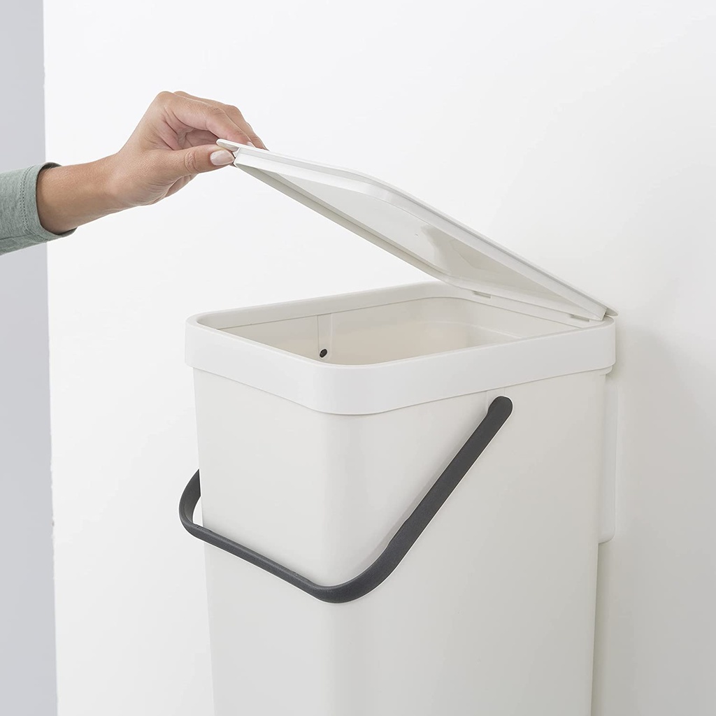 brabantia-109942-sort-and-go-waste-bin-16-litre-capacity-white-06-Brabantia_109942_Sor_eb6c307509d424c0bac31d84955170d9.jpg