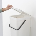 brabantia-109942-sort-and-go-waste-bin-16-litre-capacity-white-06-Brabantia_109942_Sor_eb6c307509d424c0bac31d84955170d9.jpg