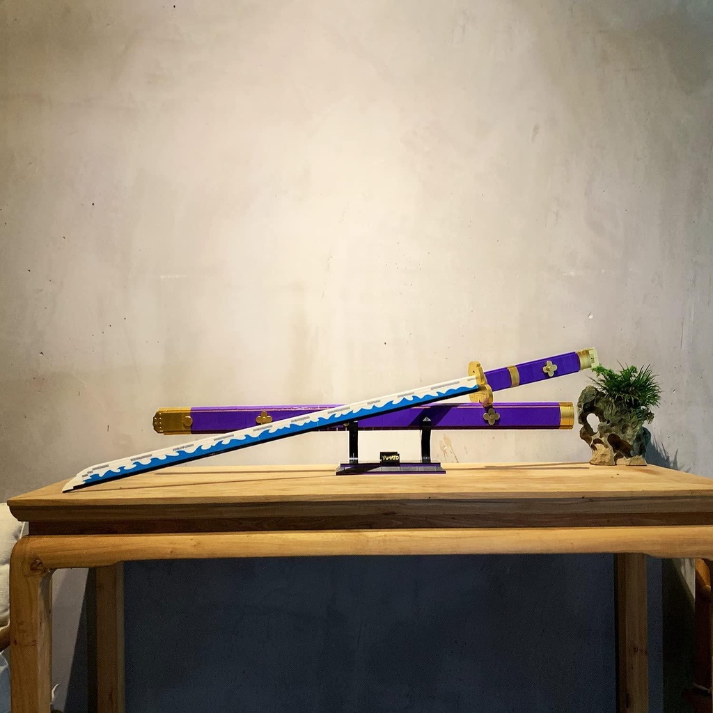 cosplay-anime-swords-building-blocks-model-toy-roronoa-zoro-yamato-sword-with-scabbard-and-bracket-handmade-purple-yama-enma-katana-toy-building-set-for-adults-yamato-sword-03-Cosplay_Anime_Swords_d9157924187ff9b27abd10269163003a.jpg
