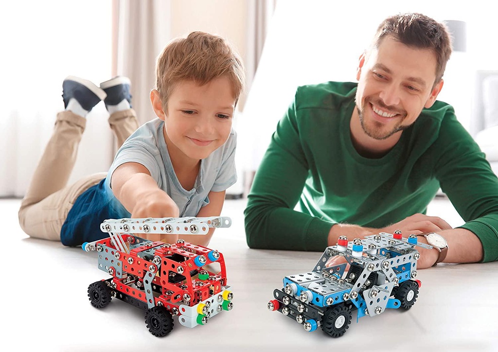alexander-toys-constructor-stem-348-piece-metal-construction-kit-bison-harvester-construction-toy-for-children-from-8-years-06-Alexander_Toys_Const_0a1d8c7b6a409dafabd8f7204b08867b.jpg