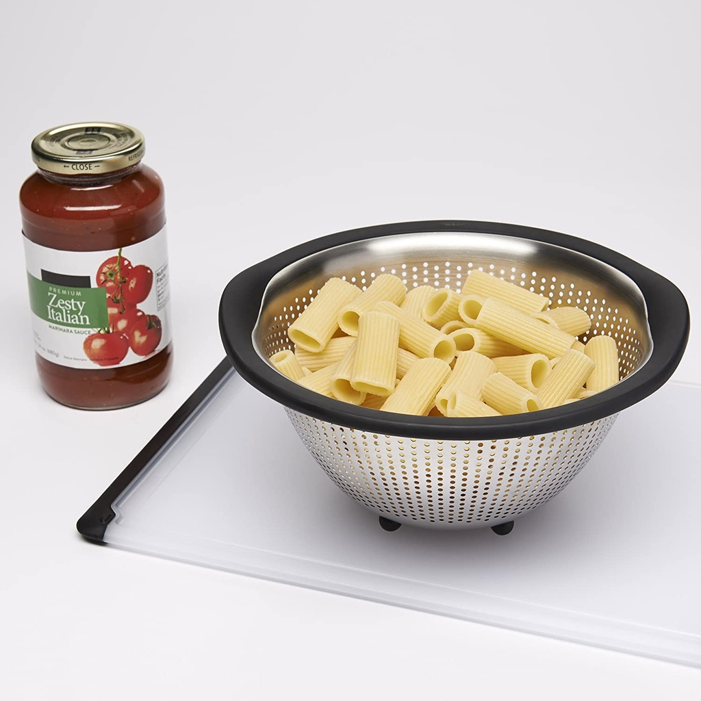 oxo-good-grips-3-qt-stainless-steel-colander-03-OXO_Good_Grips_3_Qt__9d8ccea86b25d86751460bfe77a125b2.jpg