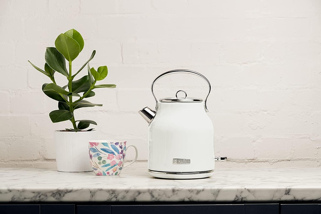 haden-heritage-cordless-kettle-traditional-electric-fast-boil-kettle-3000w-1-7-litre-white-ce23-04-Haden_Heritage_Cordl_782b52d9fbdf7725dddaf8beb971baf6.jpg