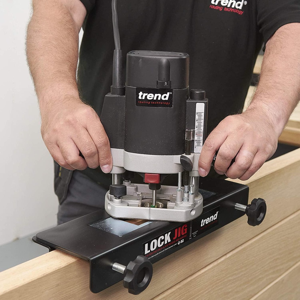 trend-lock-jig-for-routing-face-plate-recess-and-mortise-doorlock-installation-tool-08-Trend_LOCK_JIG_For_R_c560e9bf6d0bbe215b3eeb4e821e4d9d.jpg