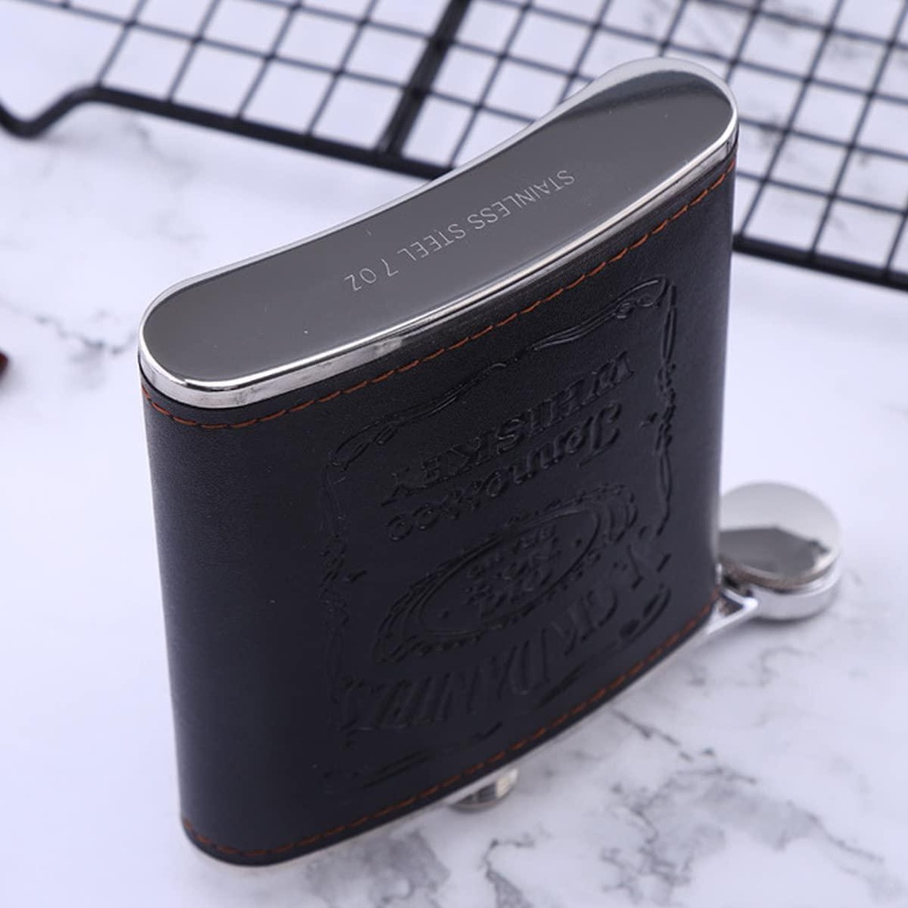 shot-flask-hip-flask-set-new-scale-hip-flasks-for-liquor-with-black-leather-7-oz-with-funnel-wine-glass-100-leak-proof-stainless-steel-flasks-for-liquor-for-06-Shot_Flask_Hip_Flask_533ac7b026b592873b8eba06b826a6a2.jpg