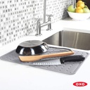 oxo-1410880-good-grips-drying-mat-large-grey-06-OXO_1410880_Good_Gri_c552a27620b5771ac3ebd4047b68a1ca.jpg