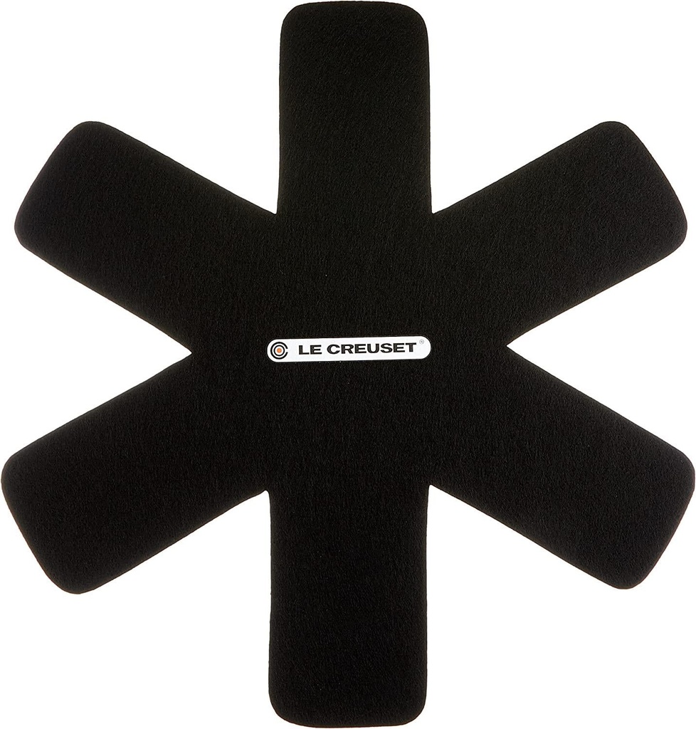 le-creuset-accessories-pan-protectors-set-of-3-black-02-Le_Creuset_Accessori_502e01b7982dc2d1ca1e4a06154452ea.jpg