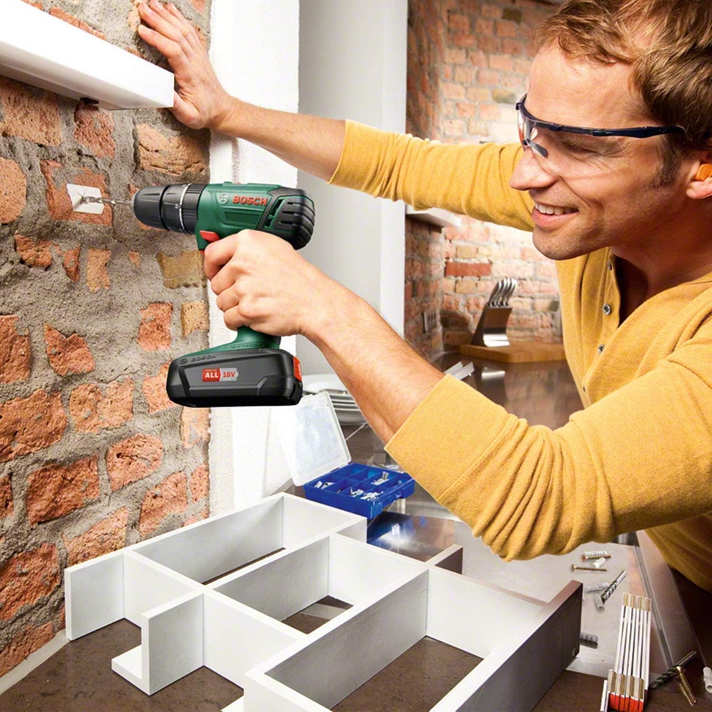 bosch-home-and-garden-cordless-combi-drill-psb-1800-li-2-2-batteries-18-volt-system-in-carrying-case-05-Bosch_Home_and_Garde_4ea87cc948d191d543a6f4fcf189b7e2.jpg