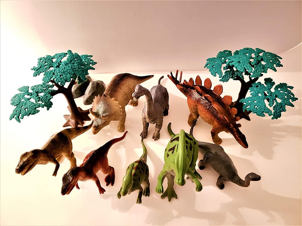 shing-hing-toys-dinosaurs-12-pieces-playset-03-Shing_Hing_Toys_Dino_ff1638953bd92f8627dd80d0aa52bca9.jpg