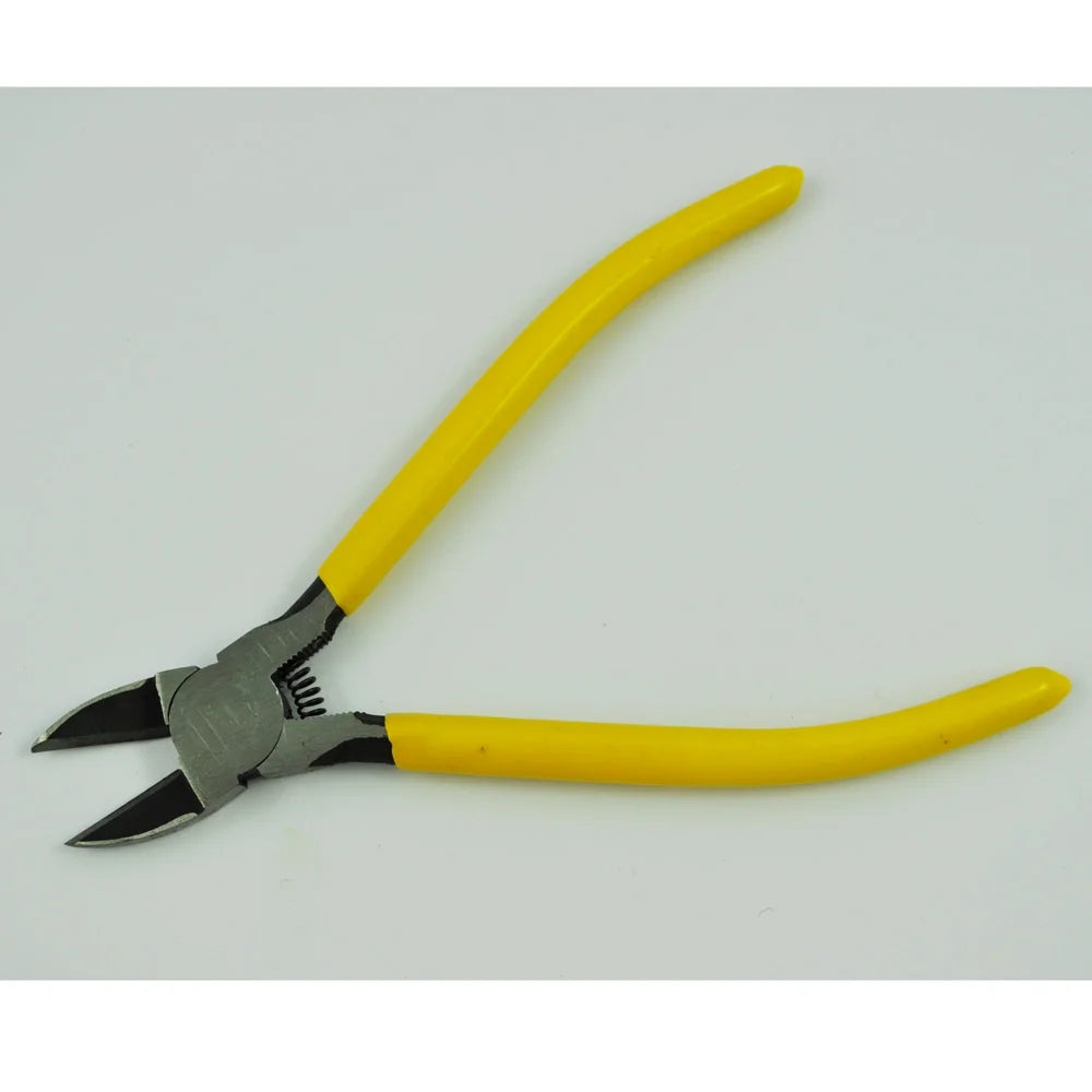 heavy-duty-side-wire-cutter-plier-04-9aeee13d2166c6e3fae1c8425d4f6635.jpg