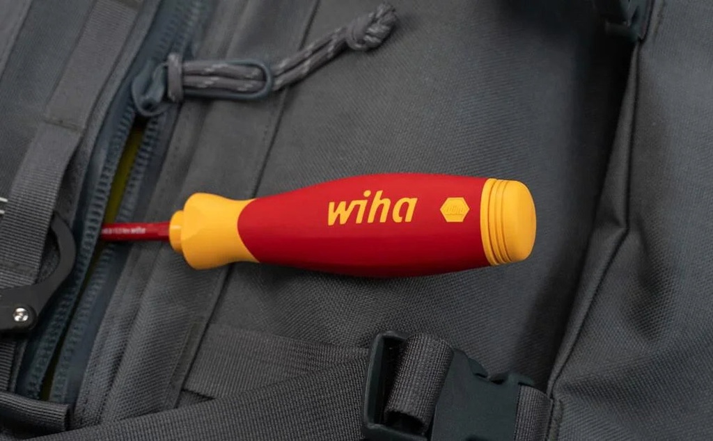 wiha-wiha-insulated-slimline-pocketmax-multi-driver-6pc-07-b66a14d56397ae2897d6fd2a1eb0c944.jpg