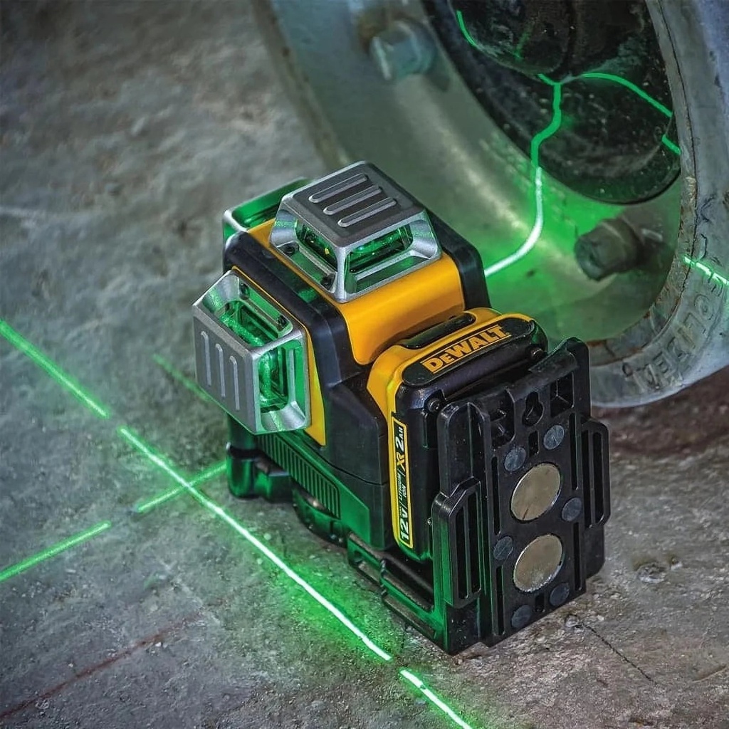 dewalt-12v-max-laser-level-green-self-leveling-cross-line-laser-3-way-360-degree-professional-laser-level-bare-tool-only-dw089lg-04-082a42065ce2e14f67869188c20b6332.jpg