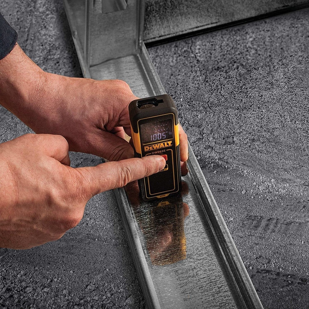 dewalt-dw065e-lightweight-laser-distance-measurer-03-300b77e5db3962821f75ce48f2e16fcb.jpg
