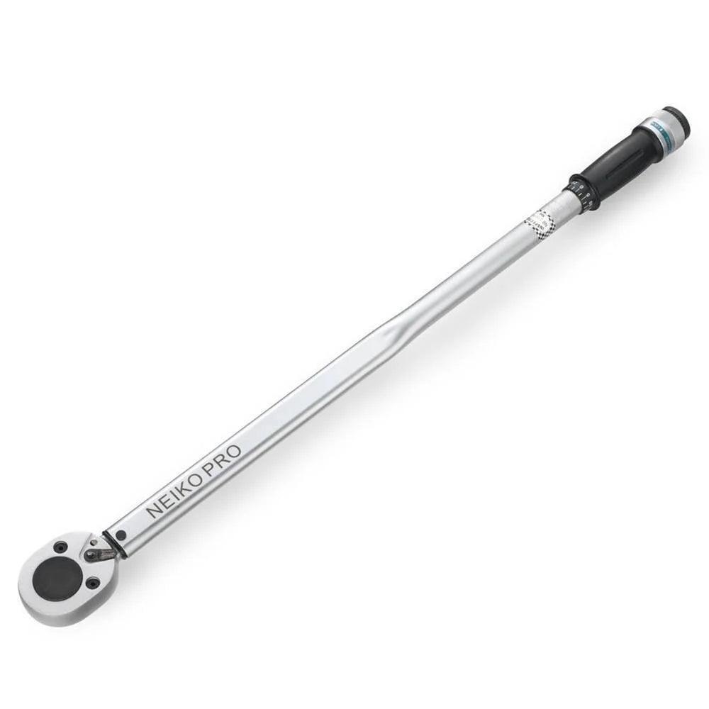 neiko-pro-03711b-3-4-torque-wrench-3-4-drive-sae-50-300-ft-lb-34-length-adjustable-click-torque-wrench-chrome-vanadium-cr-v-steel-02-ab334be20ad028984a67ba90ac2524ea.jpg