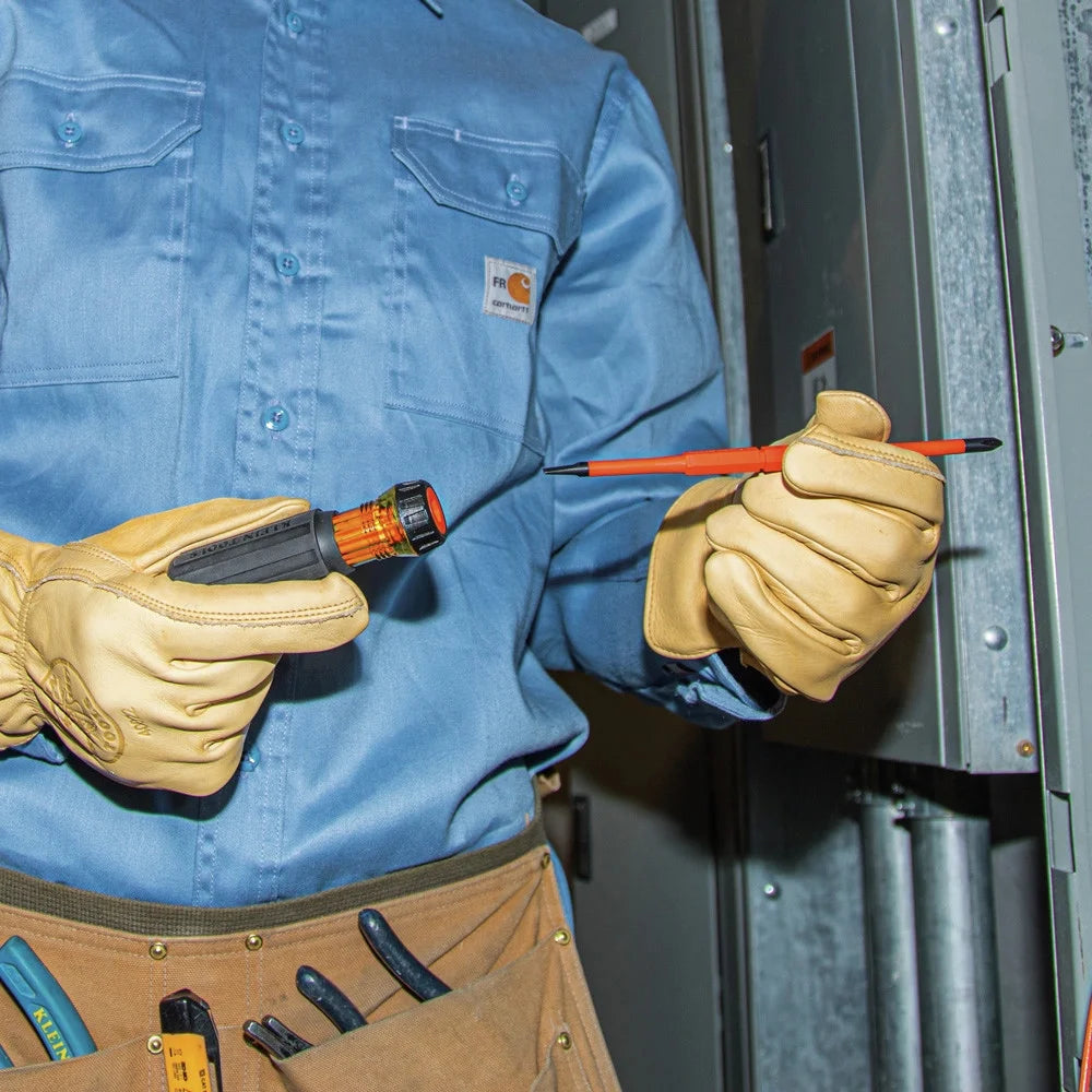 klein-32288-8-in-1-insulated-interchangeable-screwdriver-set-w-carrying-pouch-08-e4a3203abc9f33f7d3cb7cdff5a409b3.jpg