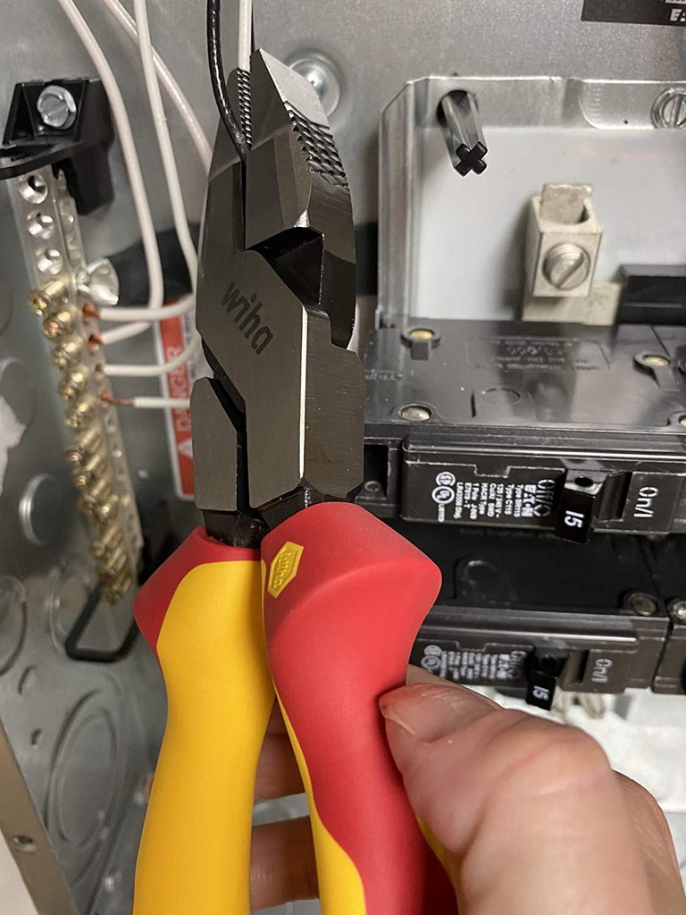 wiha-apprentice-tool-set-16-pc-07-4f13e07c13f41e53972840ac6282a76d.jpg