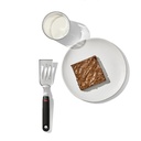 oxo-softworks-stainless-steel-cut-and-serve-turner-05-884323be-58c7-4f9b-8a8f-208ccaebe4d5.960473144b398530bf6779db59eb80cc.jpg