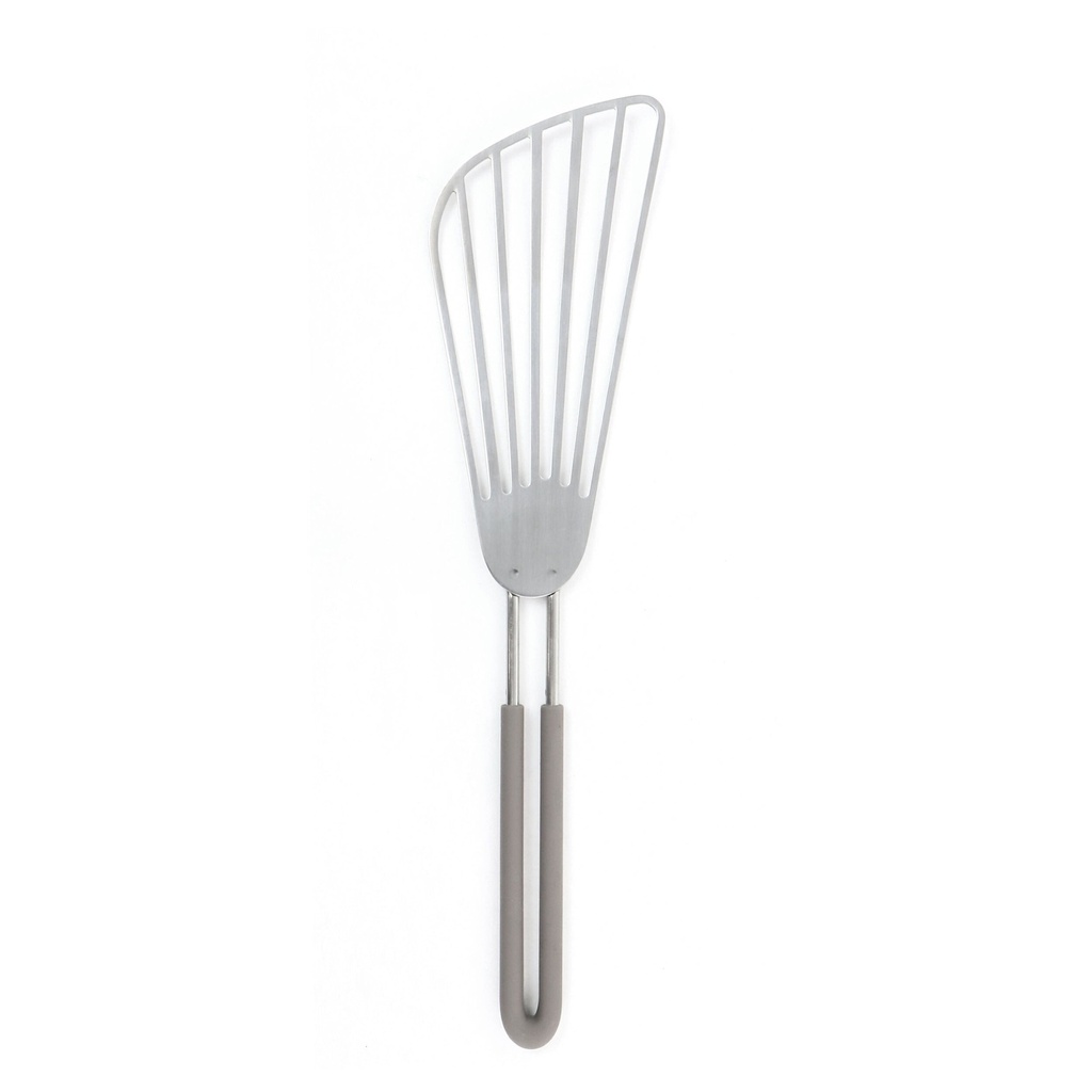 martha-stewart-stainless-steel-fish-turner-02-ec1c7612-80c5-4e50-aafc-000c92604083.faf0a3eda68bb0ffd4568feadd313824.jpg