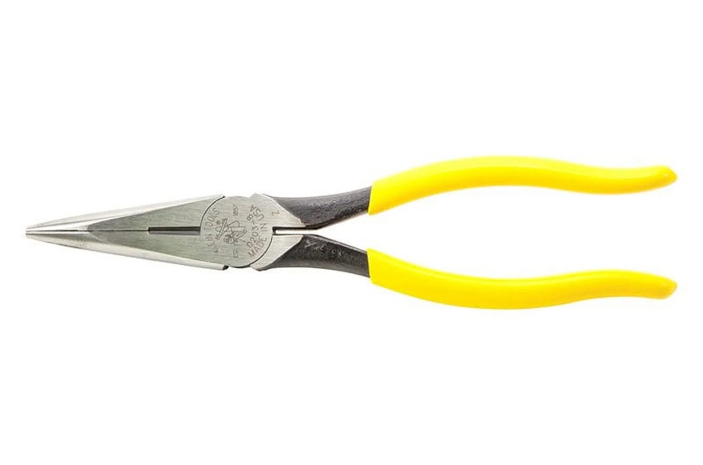 klein-tools-80028-28-piece-electrician-tool-set-02-d83c207a9190e83a532b9a32ef76d44c.jpg