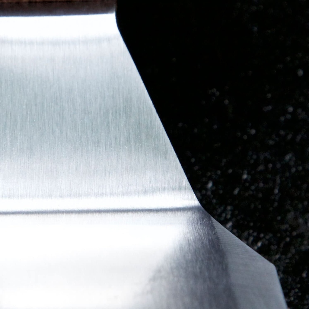 mannkitchen-professional-grade-stainless-steel-spatula-perfect-for-cast-iron-skillets-and-flat-top-grills-03-59c6e3deddaa6da041ba2673a4369325.jpg