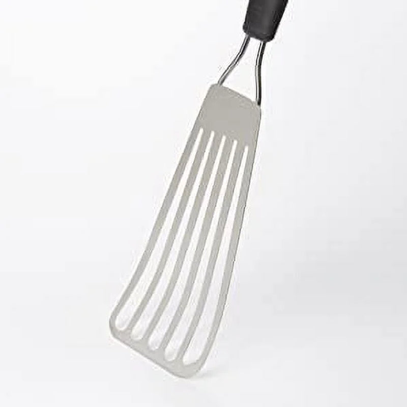 oxo-good-grips-stainless-steel-fish-turner-03-44f242de9f12269d5584d5567053202c.jpg