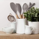 non-stick-silicone-kitchen-utensils-set-with-natural-acacia-hard-wood-handle-5-pieces-grey-baking-serving-and-cooking-utensils-03-938c97ff604450555febedb8e207af7f_f532427b-caa7-4ed5-85c4-0e36fb18ac5a.jpg