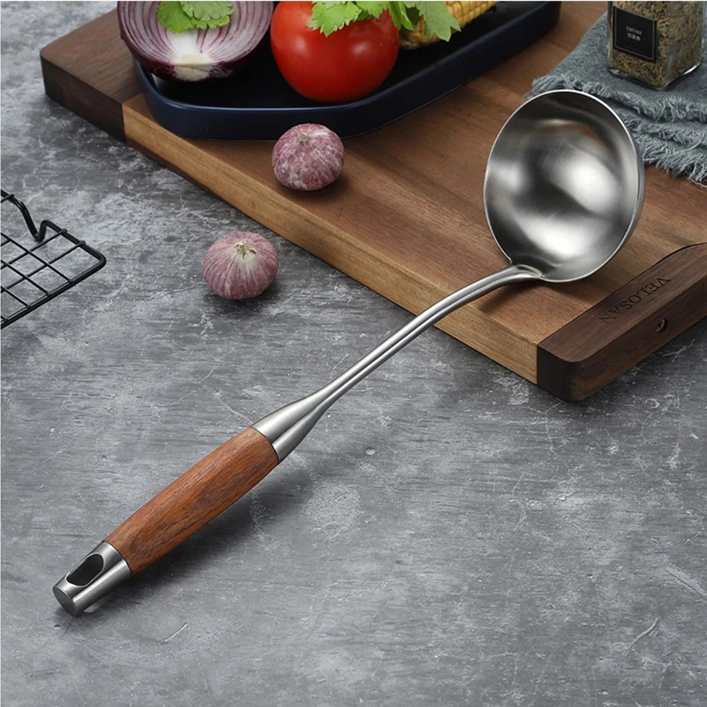 soup-ladle-cooking-and-serving-spoon-for-wok-wooden-handle-304-stainless-steel-wok-utensils-for-kitchen-14-6-inch-02-581322cf3c76bb8f559d438f9962f083.jpg