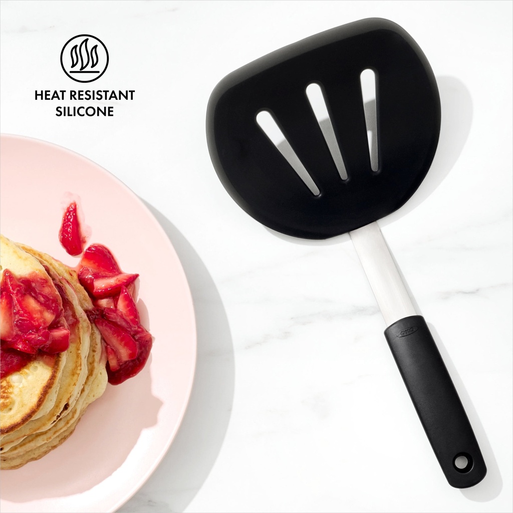 oxo-softworks-silicone-flexible-kitchen-spatula-pancake-turner-black-05-ede887d6-34c8-46ec-9aed-741b5a1584c3.d5325bf95b27edd72fa0eeafec5f9270.jpg