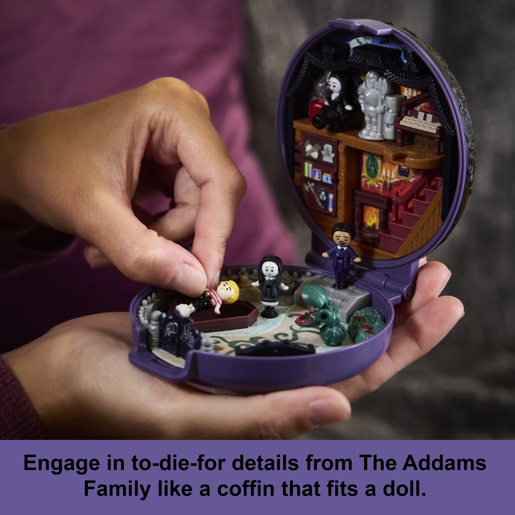 polly-pocket-collector-the-addams-family-compact-special-edition-dolls-and-playset-06-e0681f36-bc69-4fb0-af06-4fcea1d20270.66edac01786477f4ac3a7e1f332d4c18.jpg