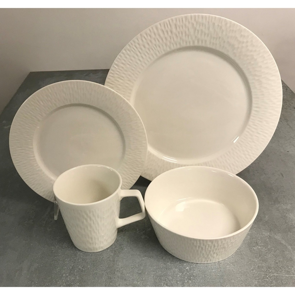 red-vanilla-rw100-016-rain-drop-white-dinner-set-16-piece-03-51944cf6-b69c-41b0-beca-09fa0004a6ea.afa55985ffb2f9683545e30772280931.jpg
