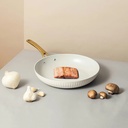 thyme-table-12-ceramic-non-stick-fry-pan-ribbed-collection-white-gold-04-00555ced61311baffda5540d61aaa469.jpg