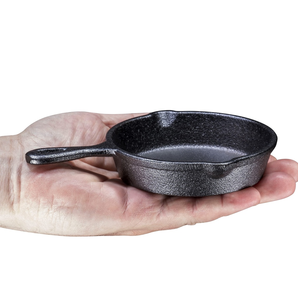 bruntmor-pre-seasoned-cast-iron-pan-3-5-inch-mini-skillet-bundle-nonstick-frying-pan-heavy-duty-cast-iron-pot-chef-quality-pans-for-cooking-for-indoor-outdoor-use-grill-stovetop-oven-safe-03-3dc3948c-a3b0-4274-b54f-bf5ed4c4b693.99db0bfa62585eb00e3ab1cc02b0ed08.jpg