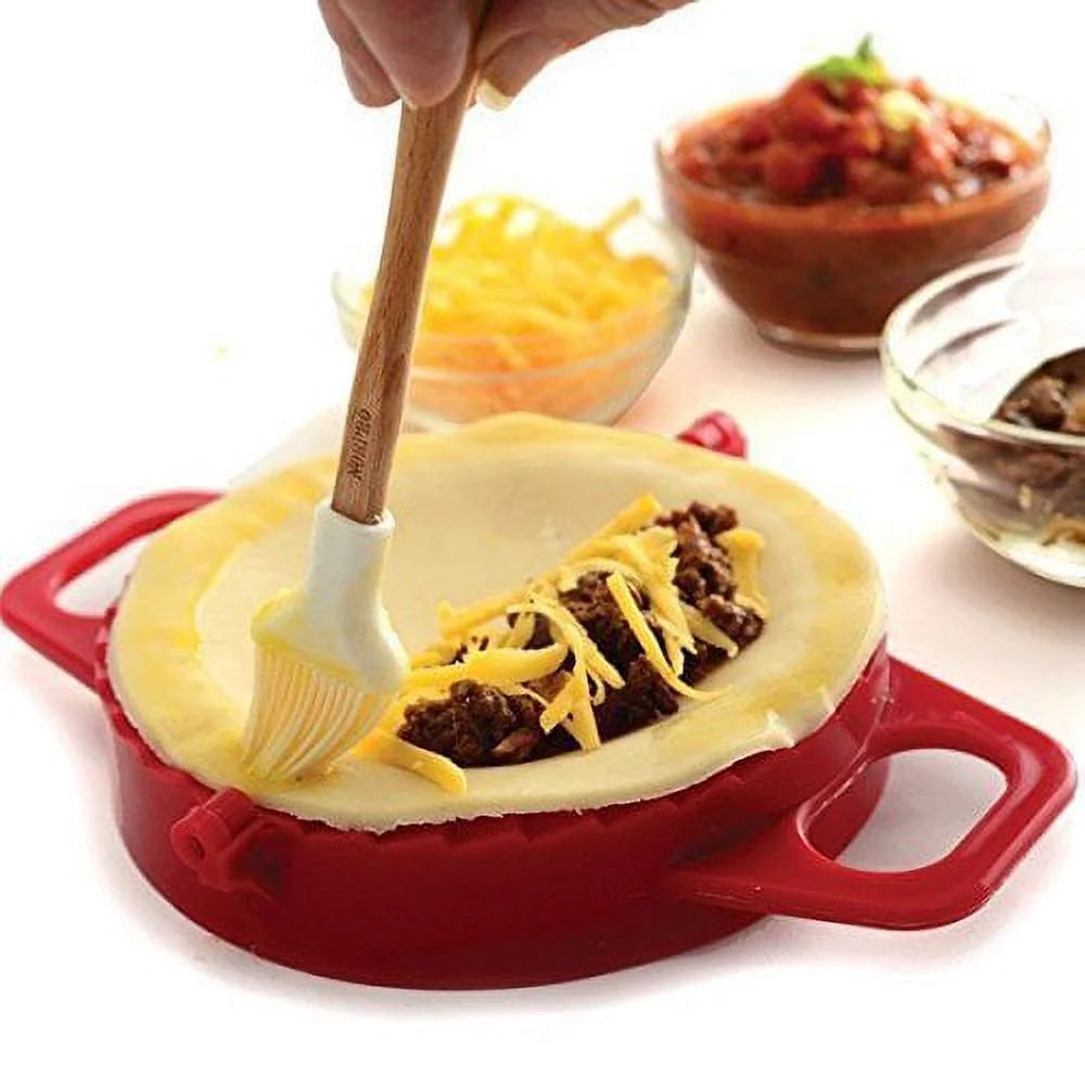norpro-1041-large-dough-dumpling-press-05-63cbbbf3d8accdd0bec99dc7d4f1e415.jpg