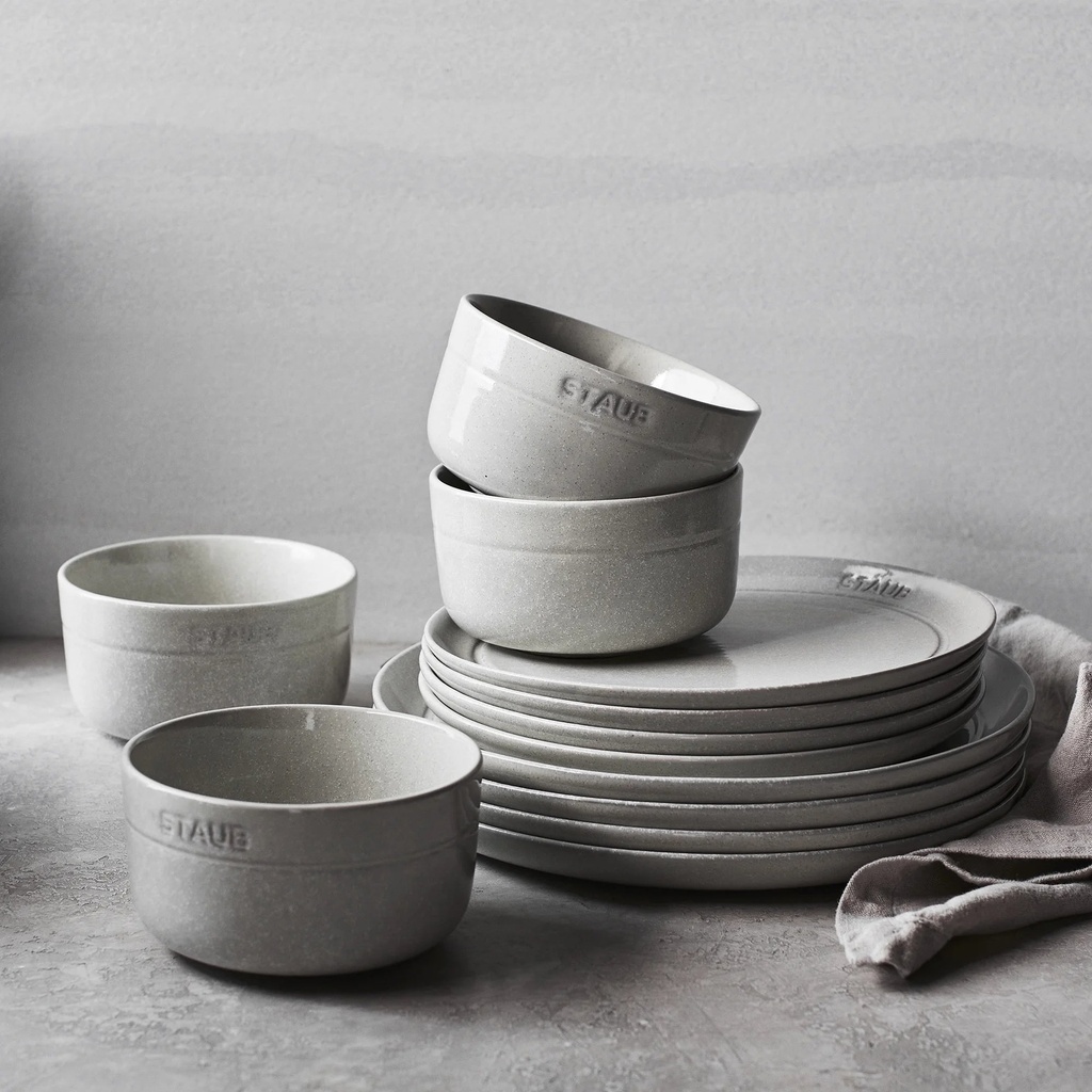 staub-ceramic-dinnerware-12-pc-set-white-truffle-02-ee8612cff13da2f063cabc4a4b20195b.jpg