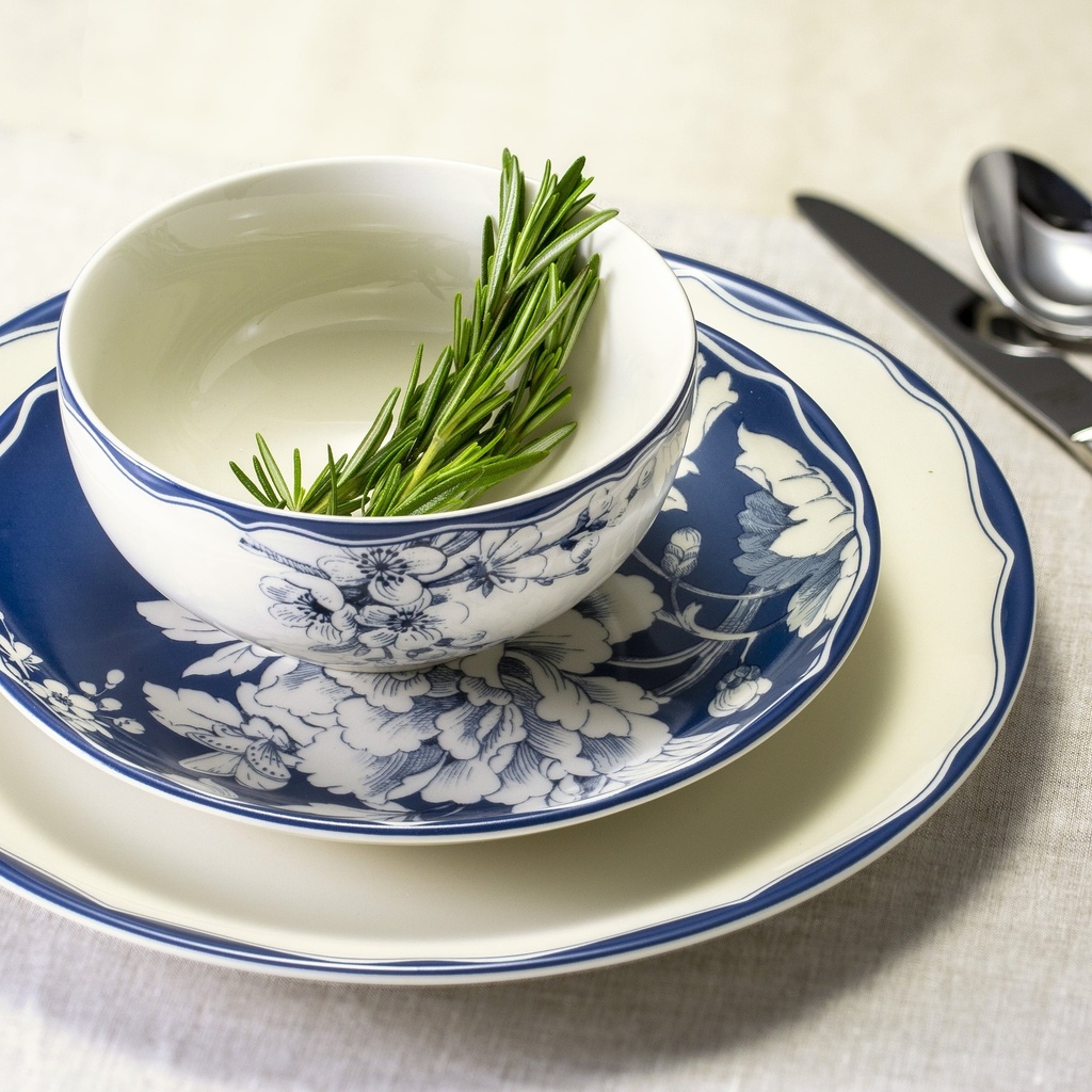sango-brittany-stoneware-dinnerware-set-12-piece-navy-floral-04-4c91bfc1-ae10-4dcf-a344-4d4c49e0a9b7.f2dac7ab64e7a038e573ec326f79ada7.jpg