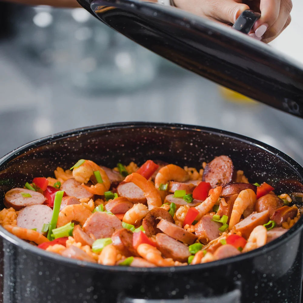 granite-ware-enamel-on-steel-12-quart-stock-pot-with-lid-black-02-53f356bbb1e794a025f1cda2a3a02a25.jpg